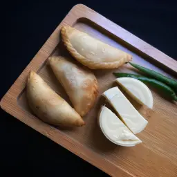 Cheddar Cheese Puff